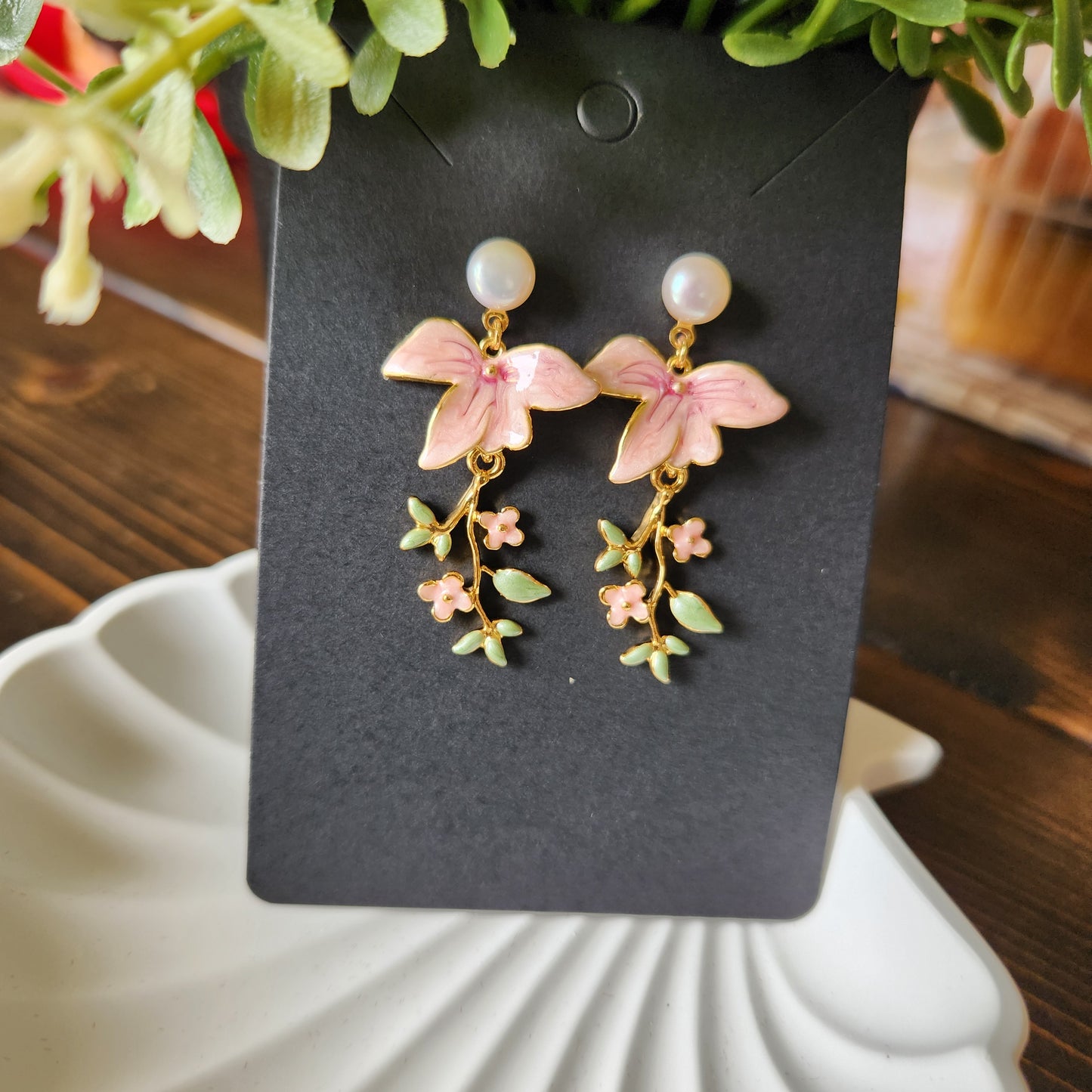 Pink pea flower drop