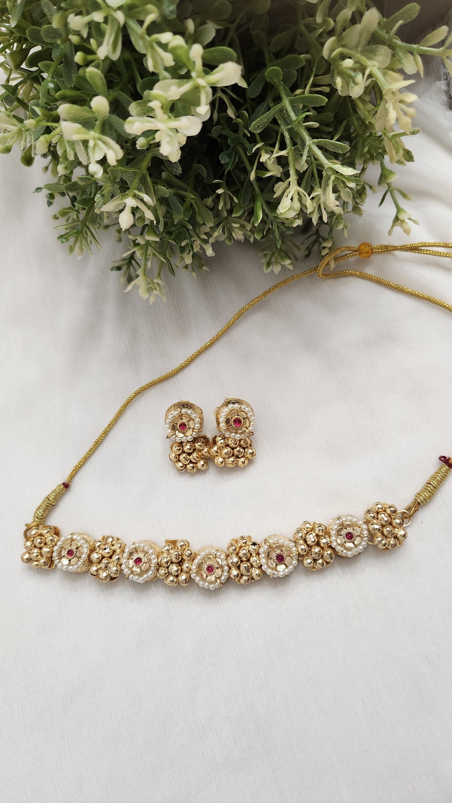 Vaibhavi choker set