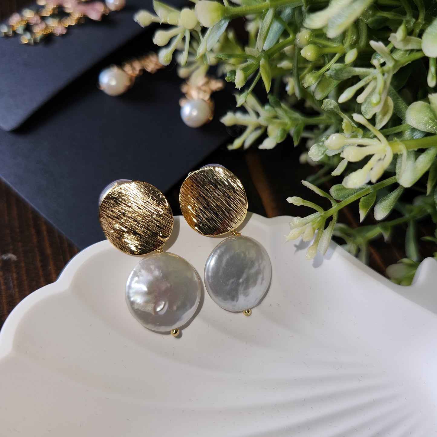 Gold & Pearl Button Drops