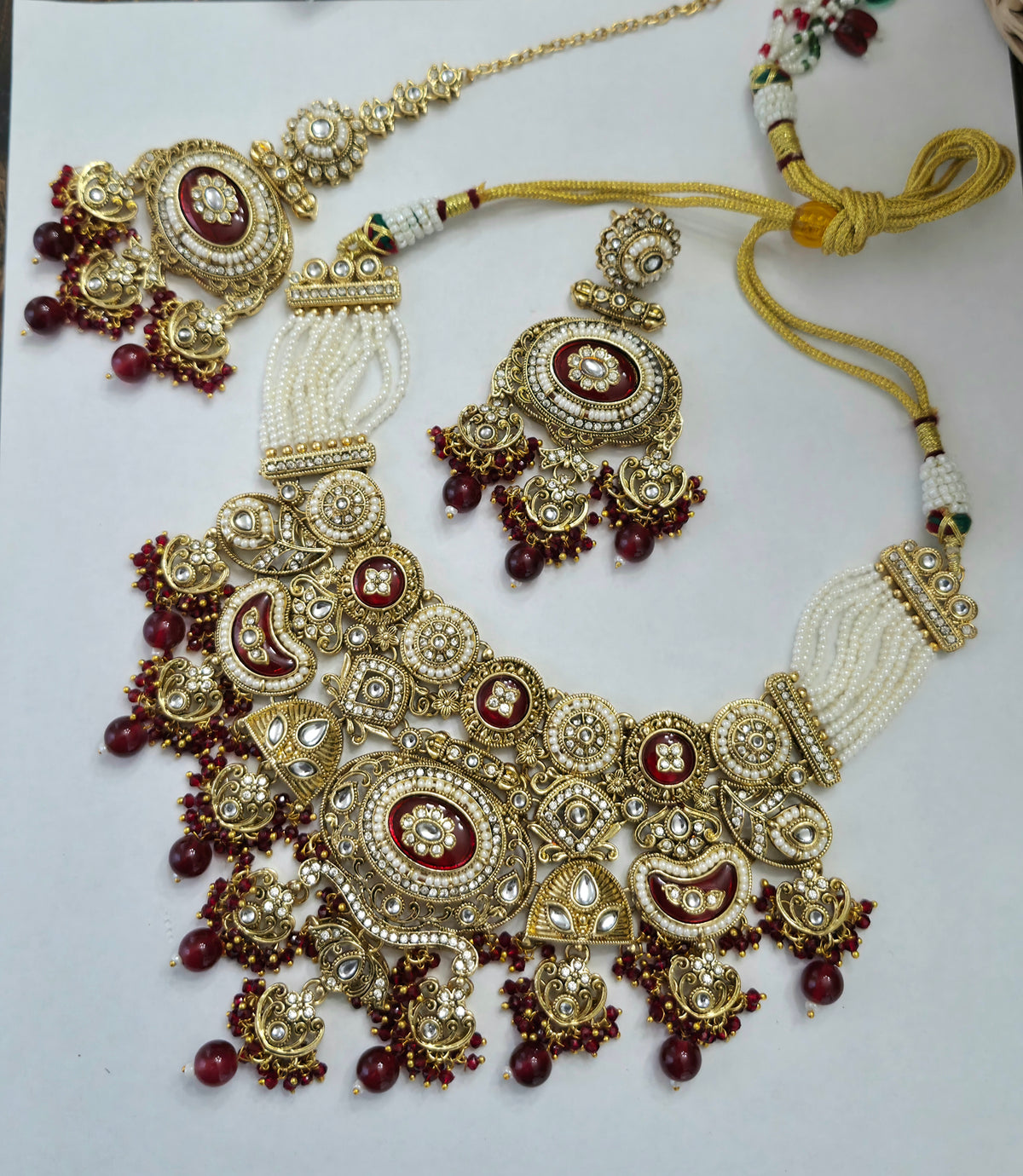 Tejaswi Kundan Bridal Set