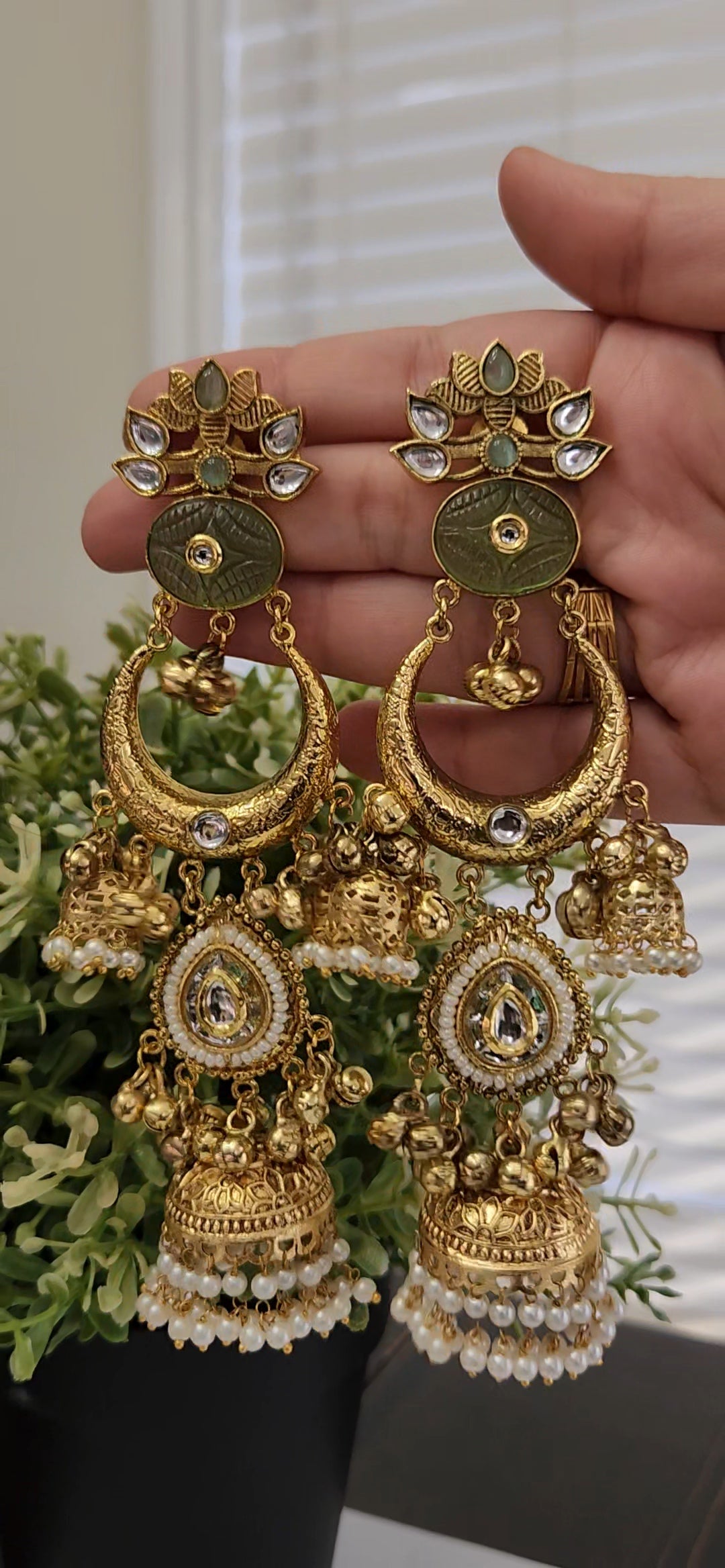 Pankhudi Jhumkas