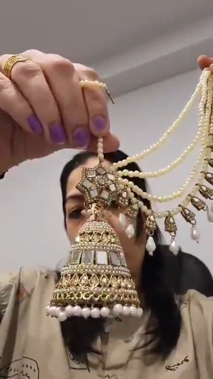 Bell jhumkas
