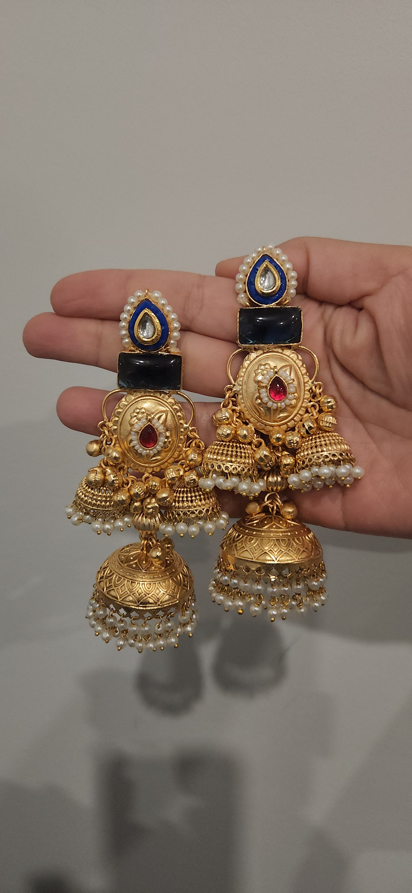 Saanjh Jhumkas