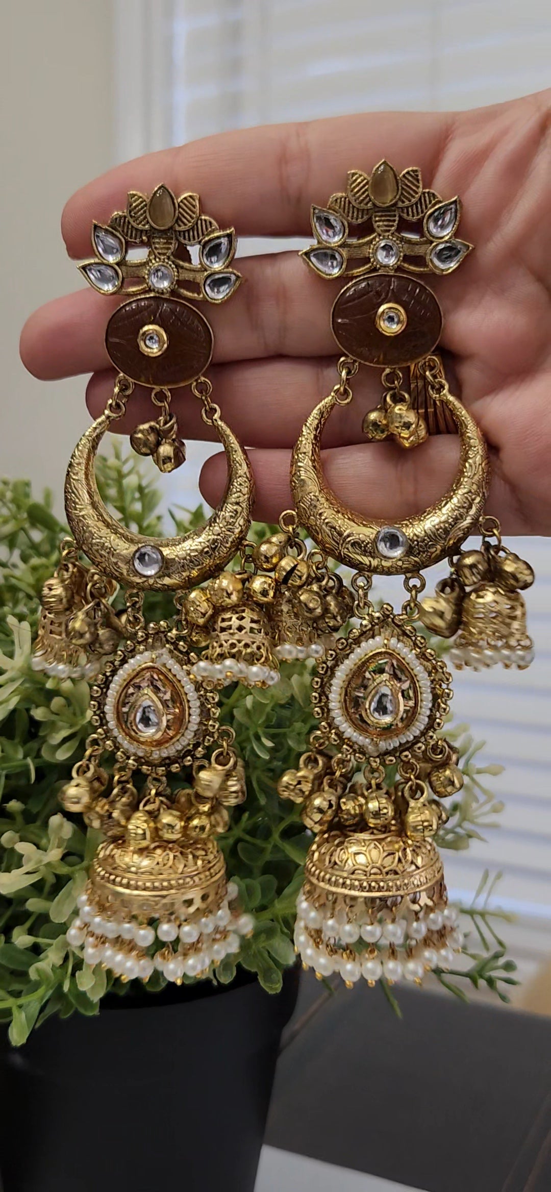 Pankhudi Jhumkas