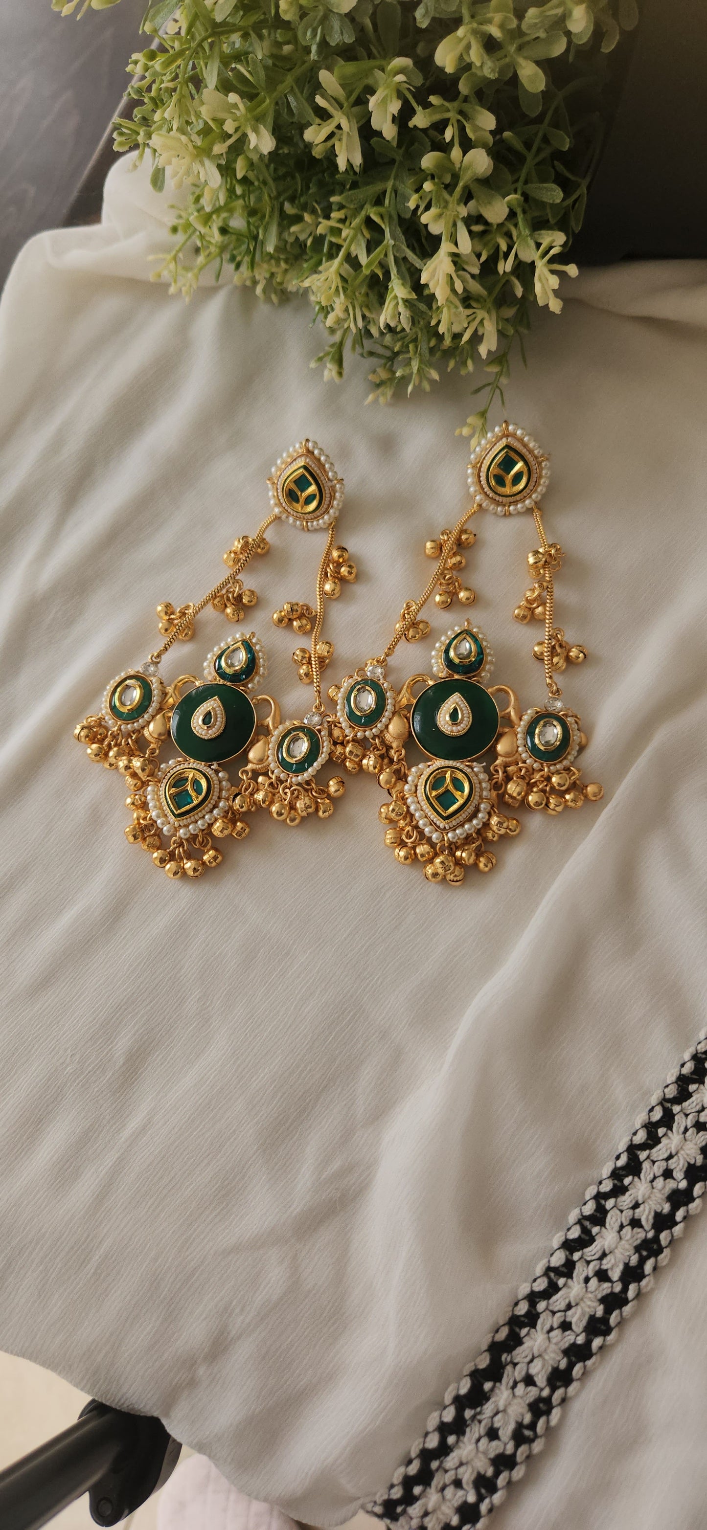 Prachi Jhumroo Earrings