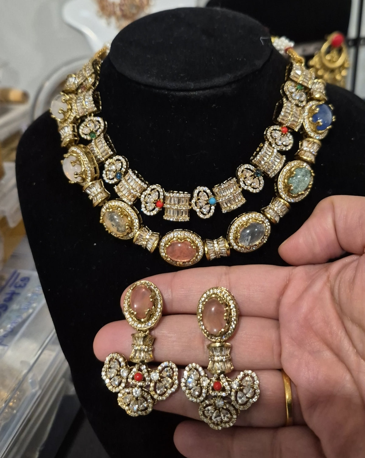 Meera Necklace set