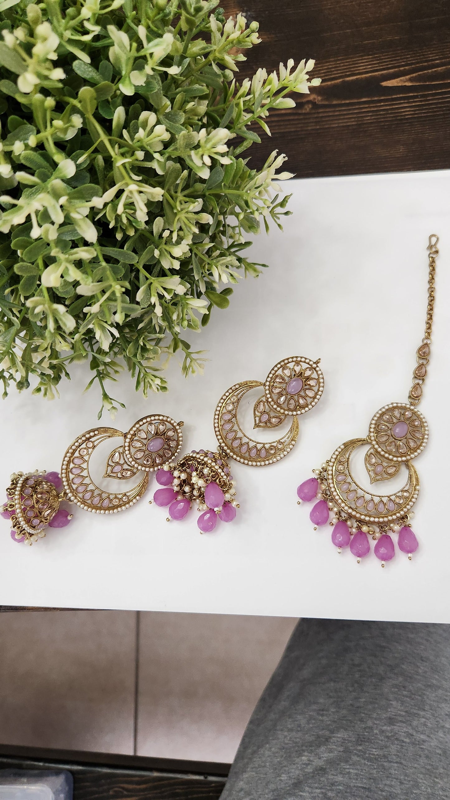 Mehendi - Mang tikka & jhumka set