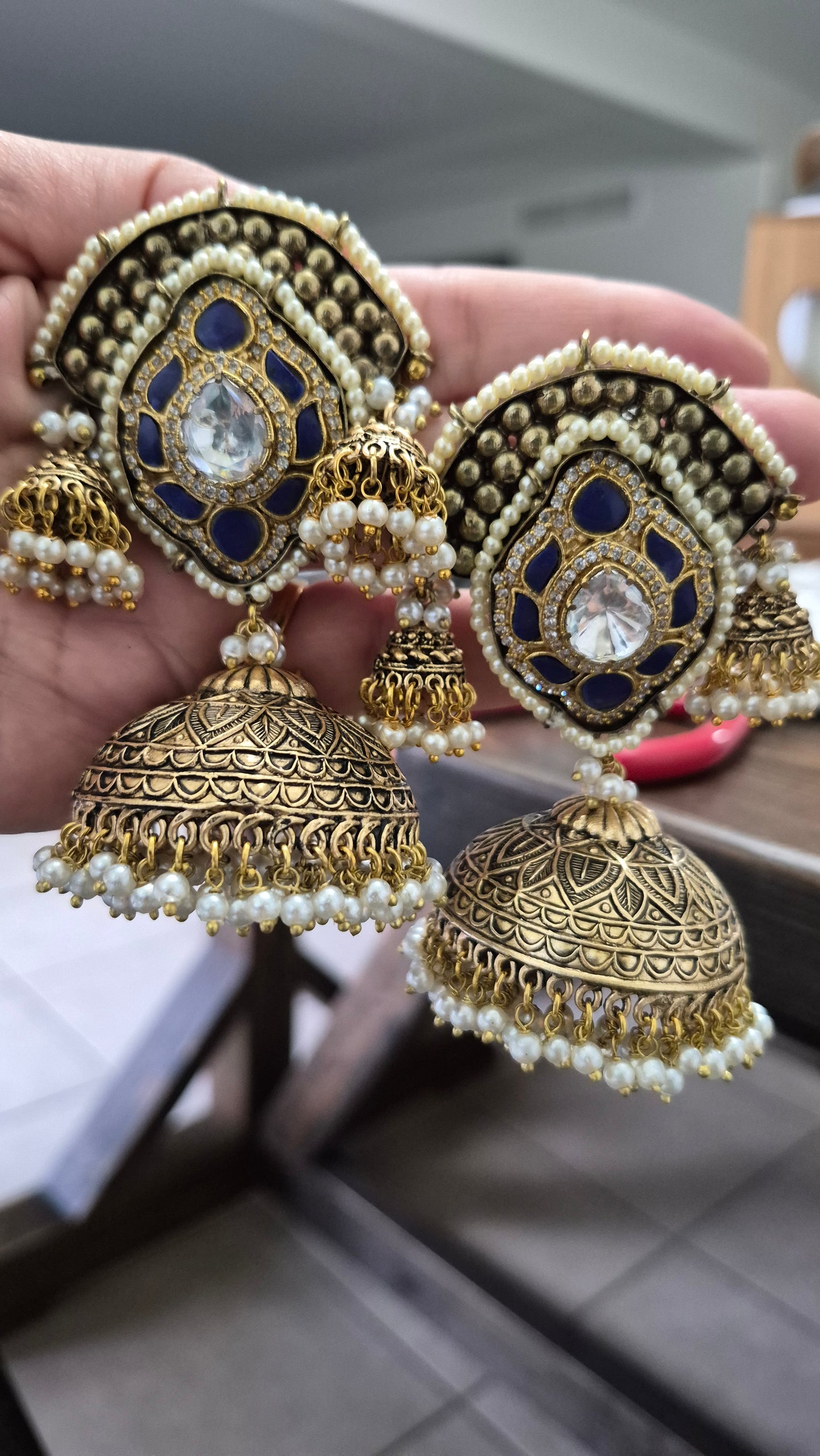 Esha Kundan Jhumka