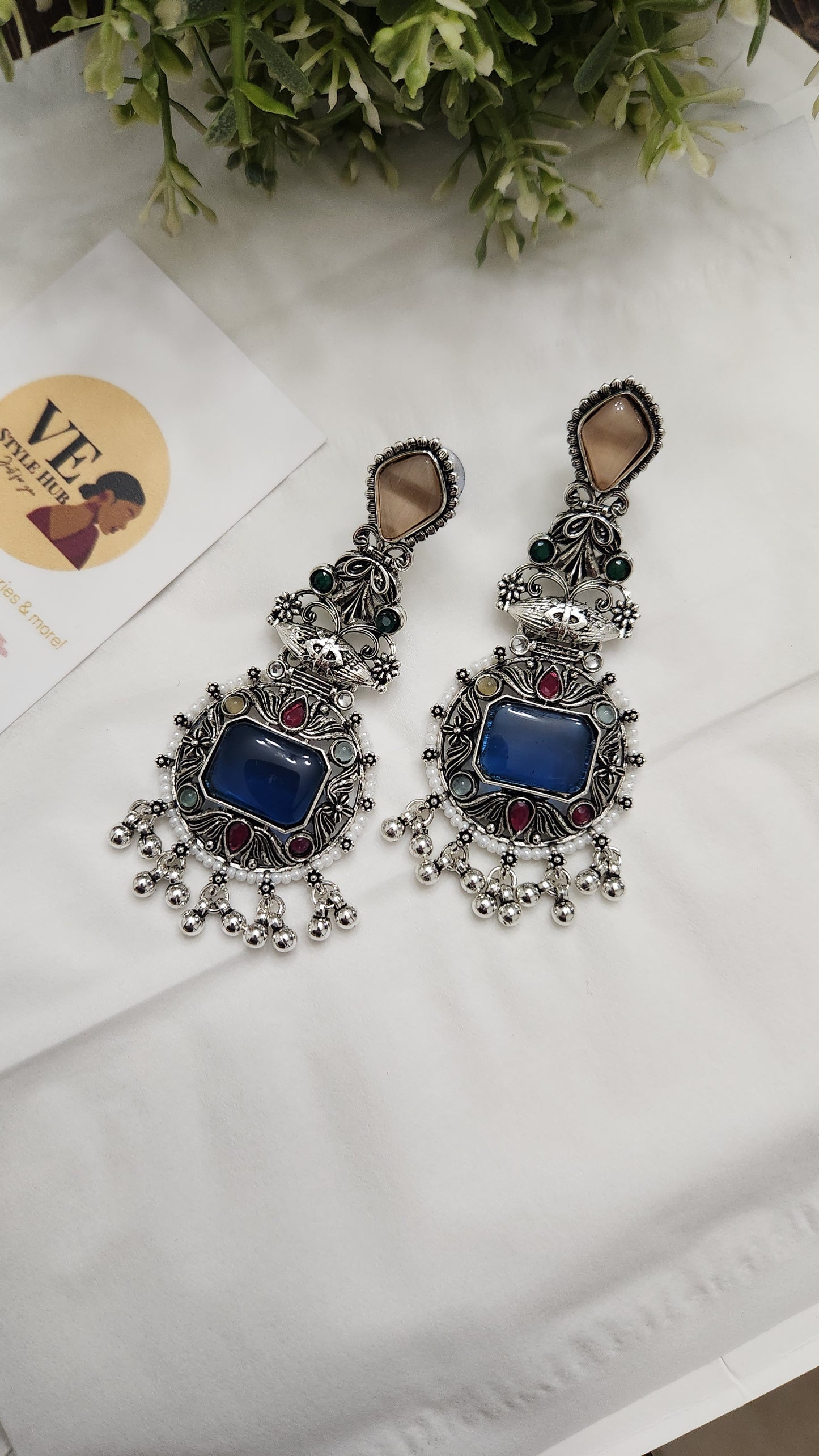 Nirali Jhumkas