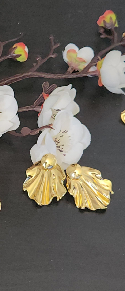 Button Shell studs