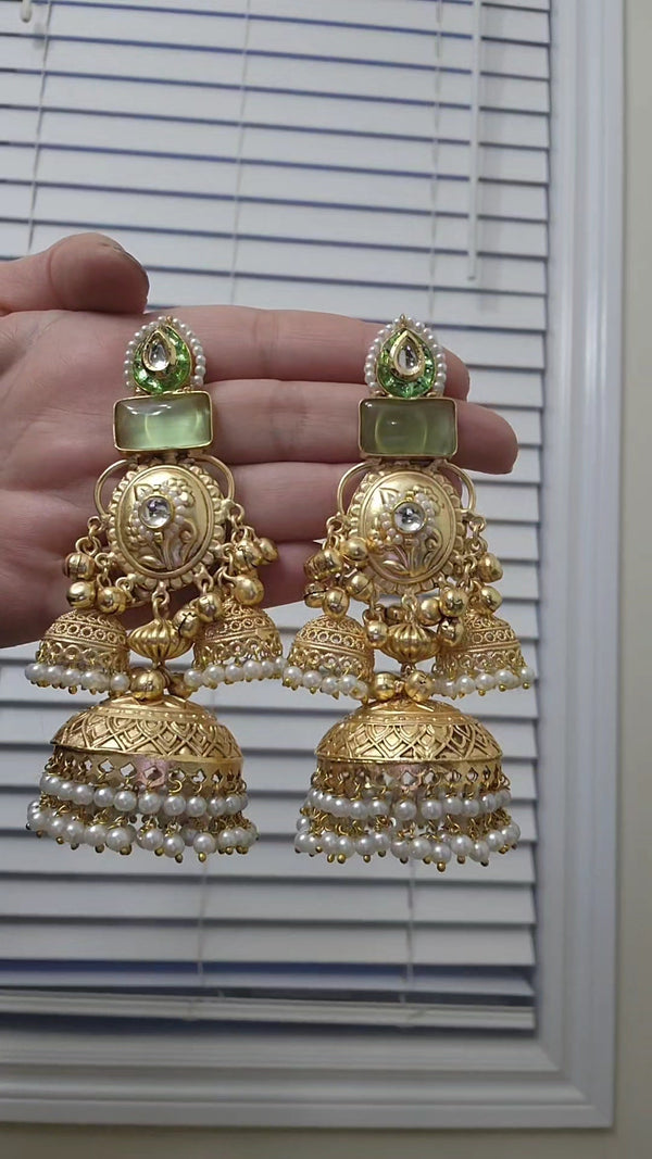 Saanjh Jhumkas