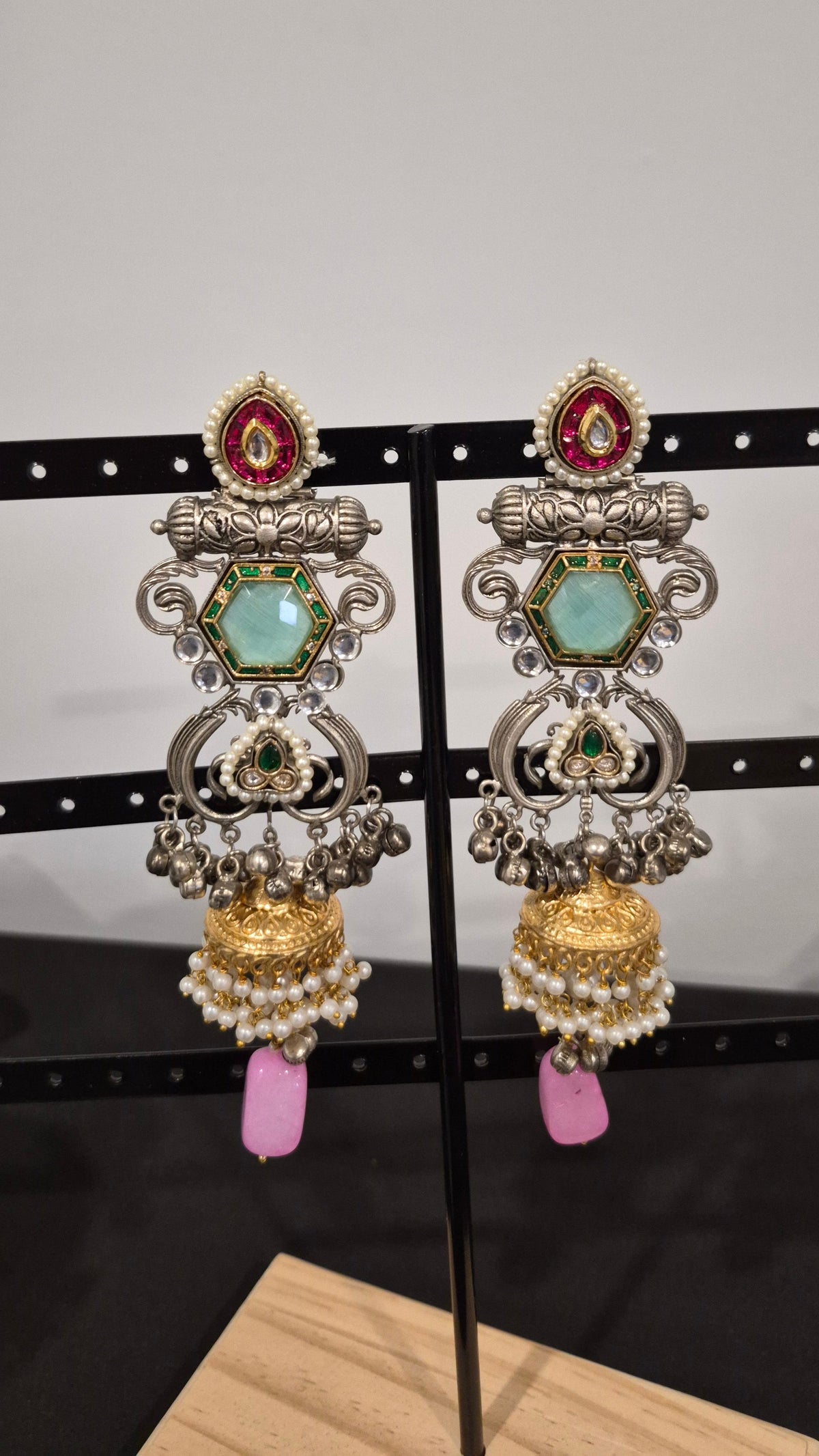 Sarika Dual tone Jhumka