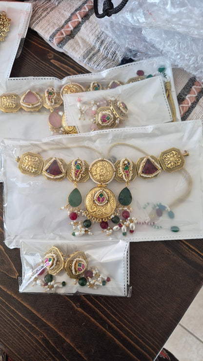 Sitara choker set