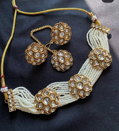 Kundan & Pearl choker set