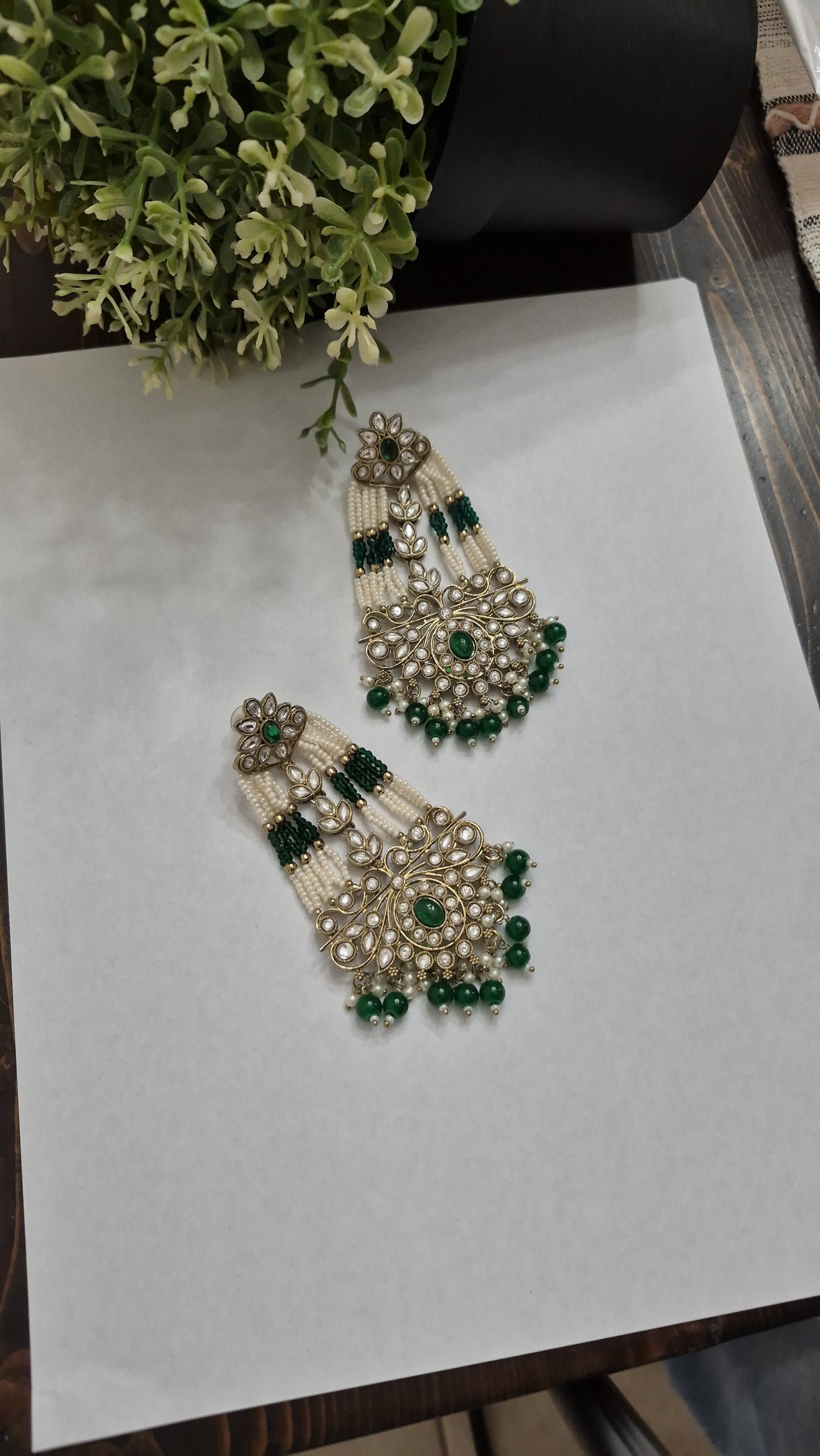 Mahira Pearl Earrings