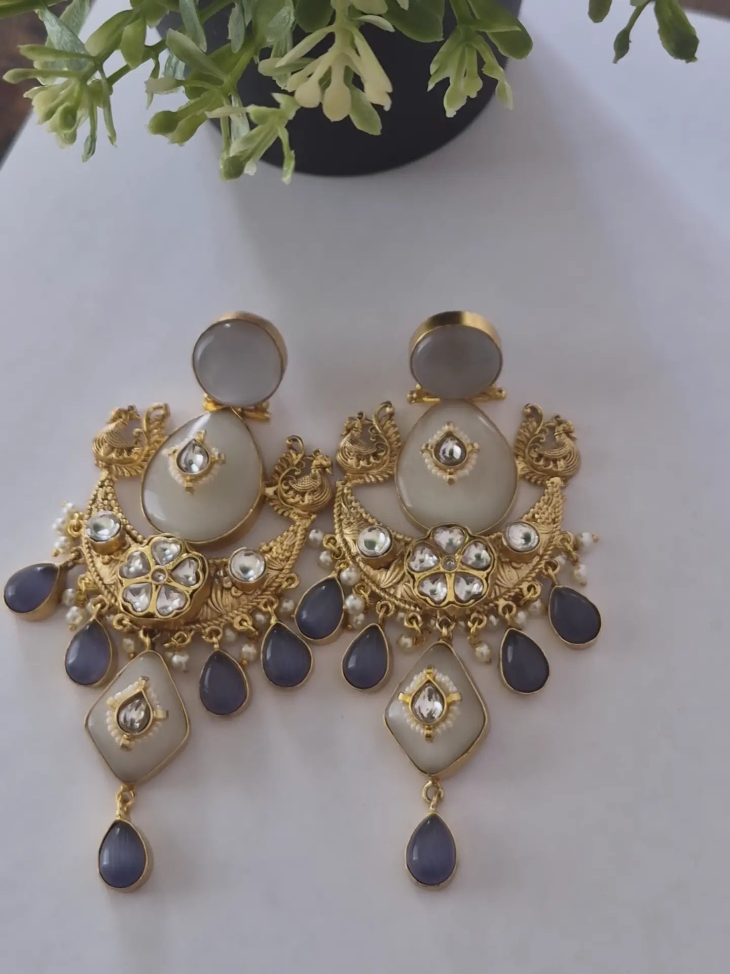 Jasmine Kundan Drops