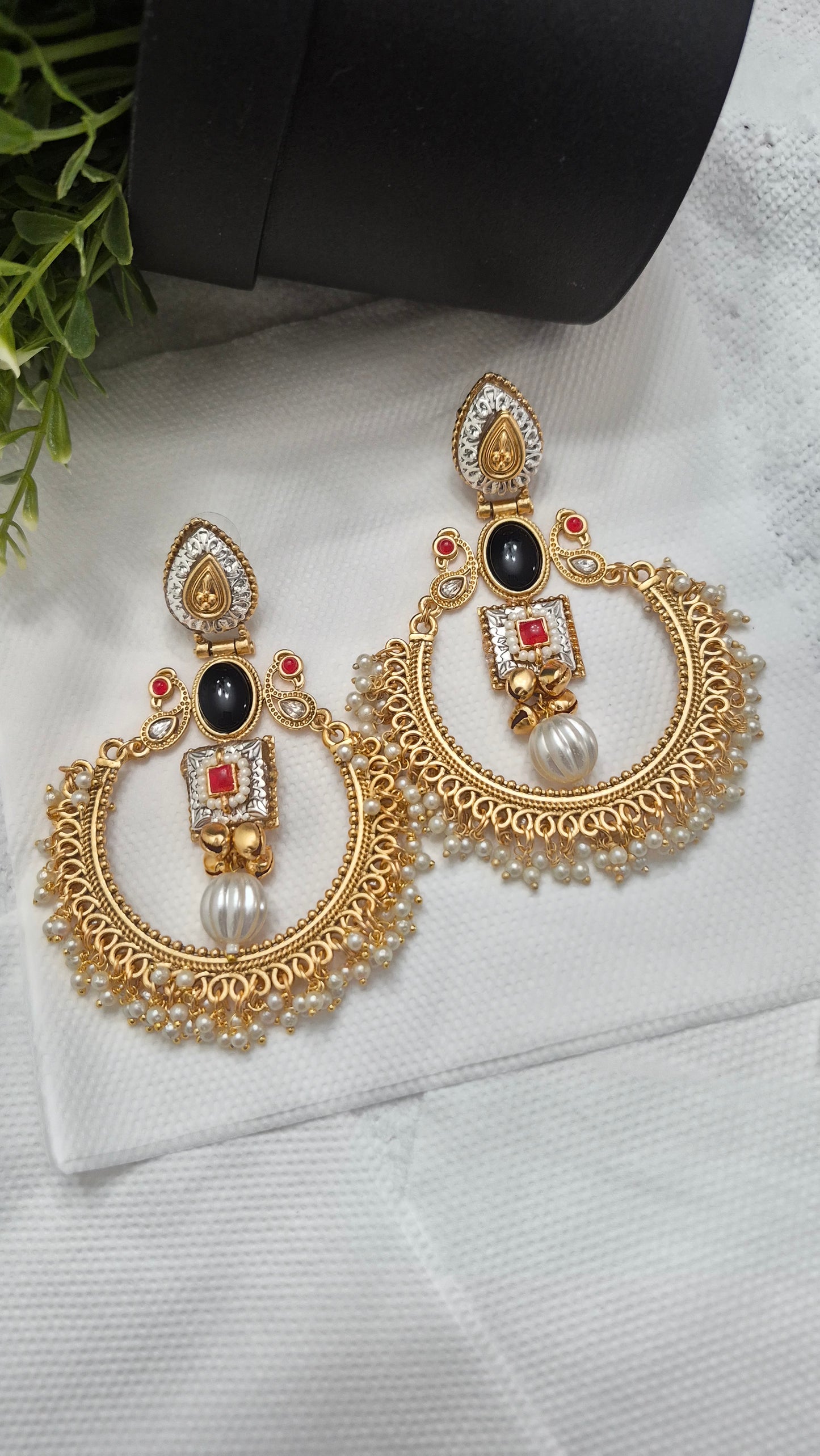Chaya Pearl Earrings