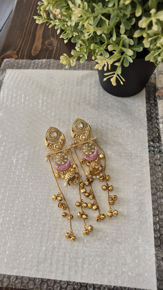 Madhumati Kashmiri Jhumka