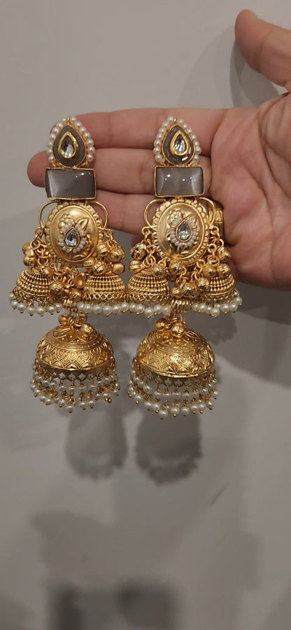 Saanjh Jhumkas