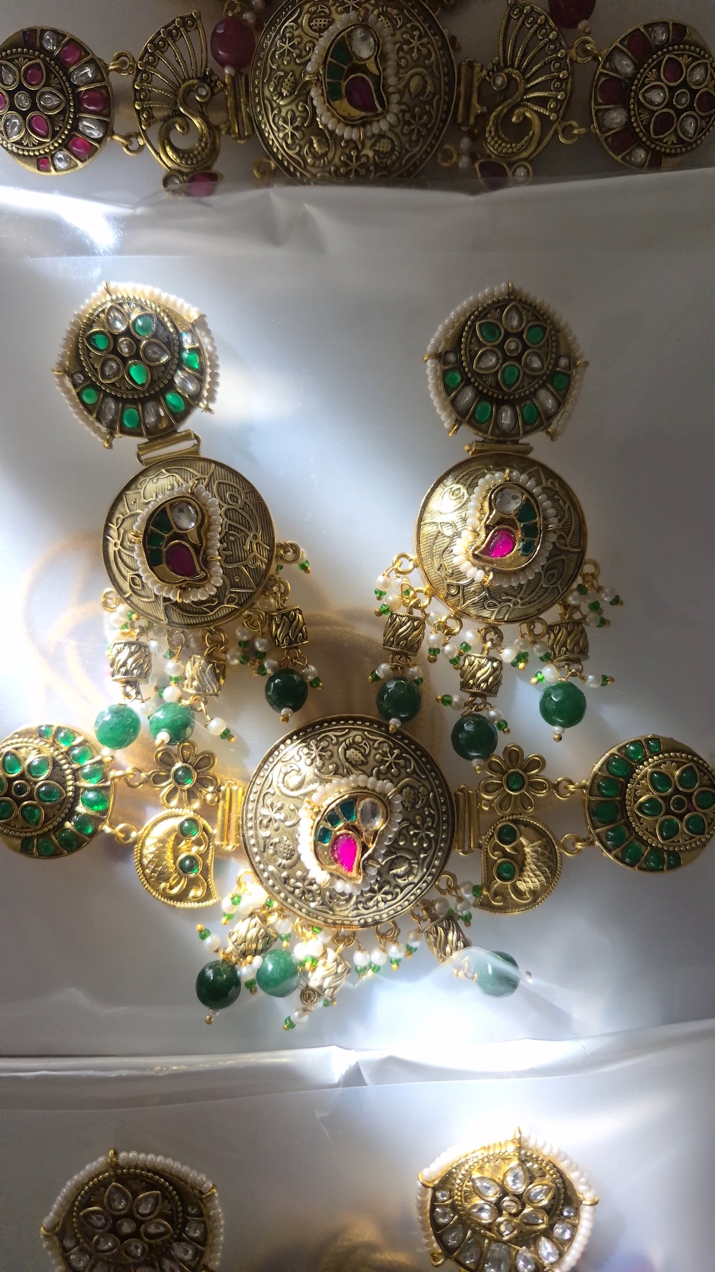Pachi Kundan Choker set