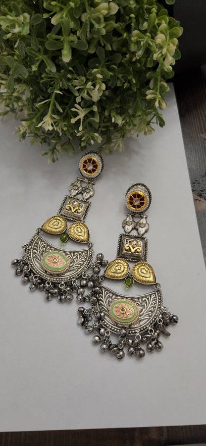 Aakshii Dual tone Chandbali