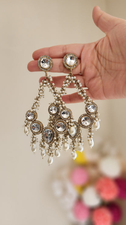 Naira Kundan Earrings