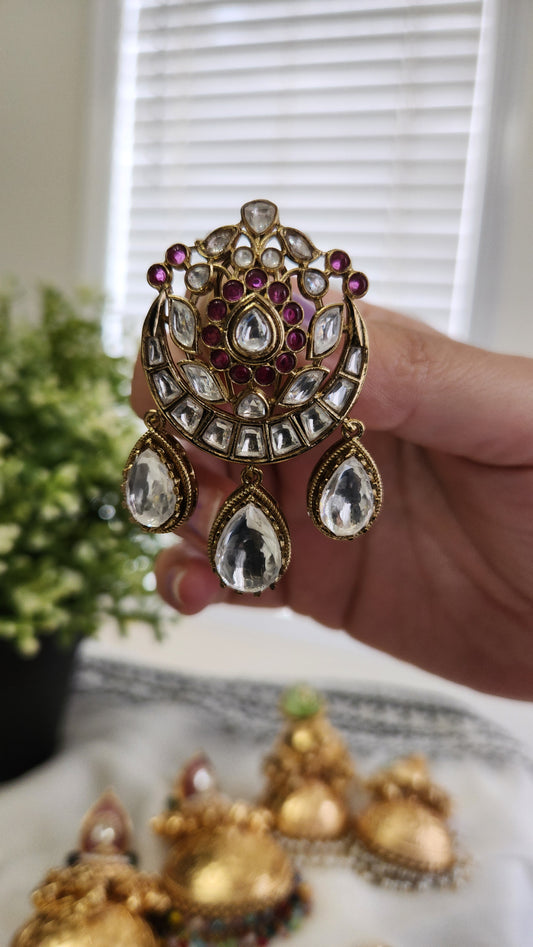 Koyal Studs