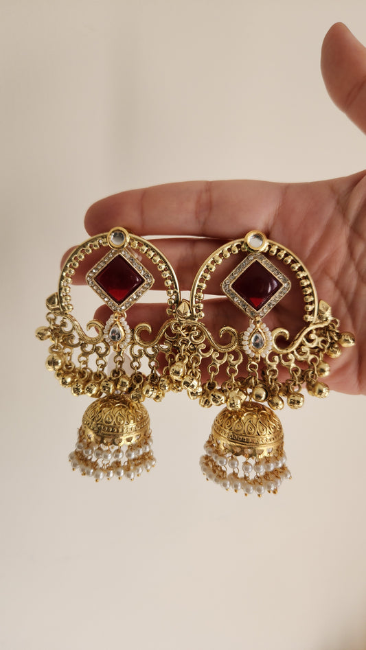 Taraana Jhumkas