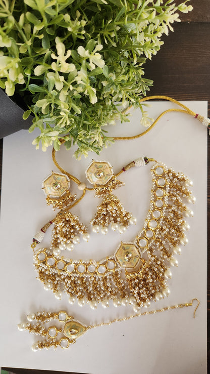 Mrina Mautika Neckpiece Set