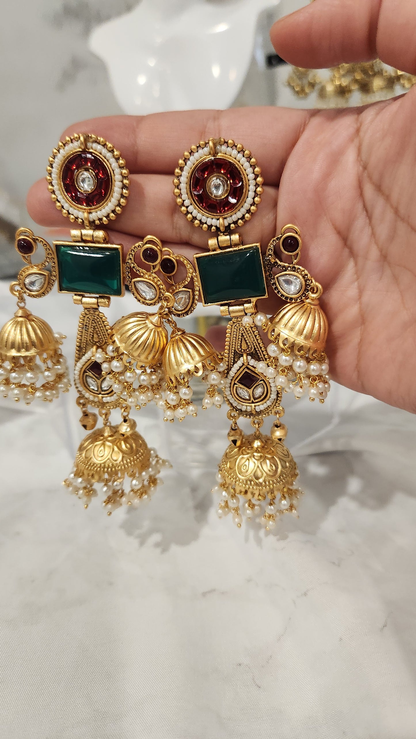 Tripti Jhumka