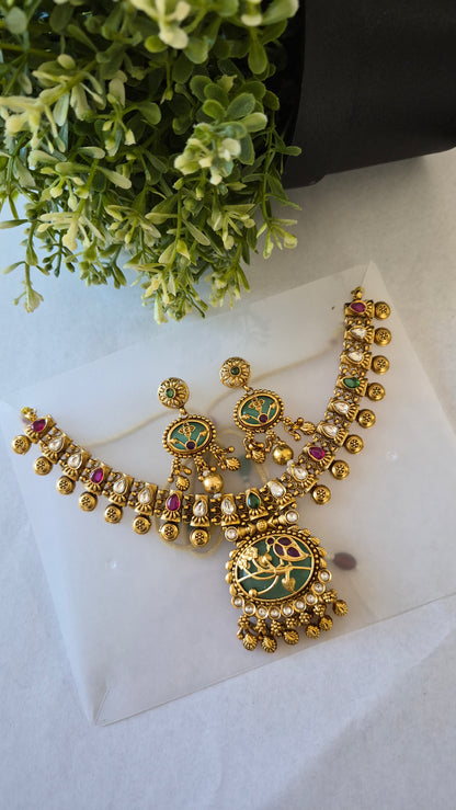 Heritage Necklace Sets
