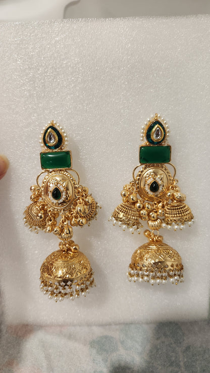 Saanjh Jhumkas