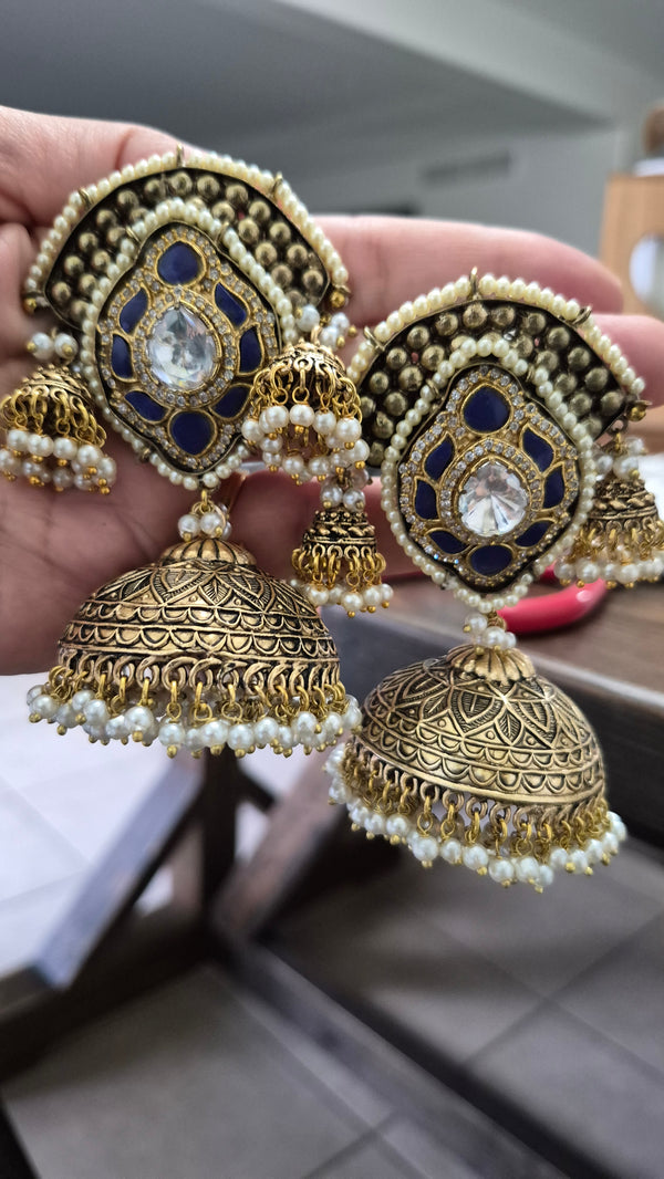 Esha Kundan Jhumka