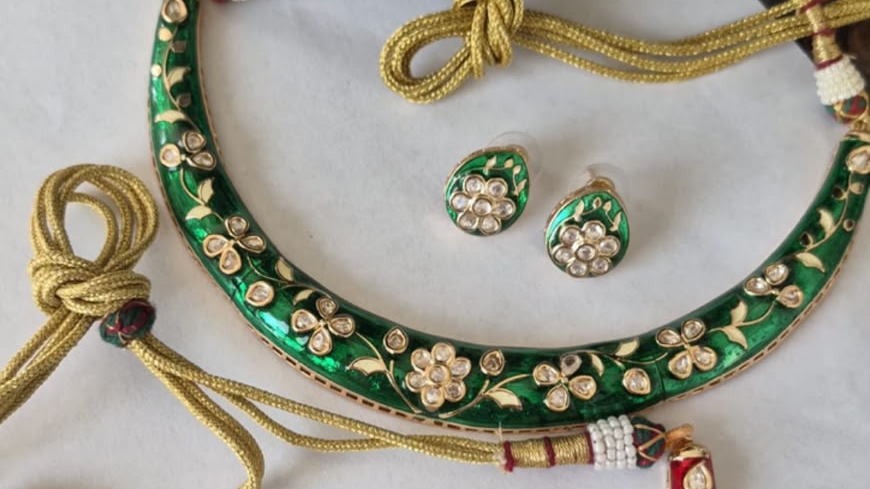 Sundar Hansli Set