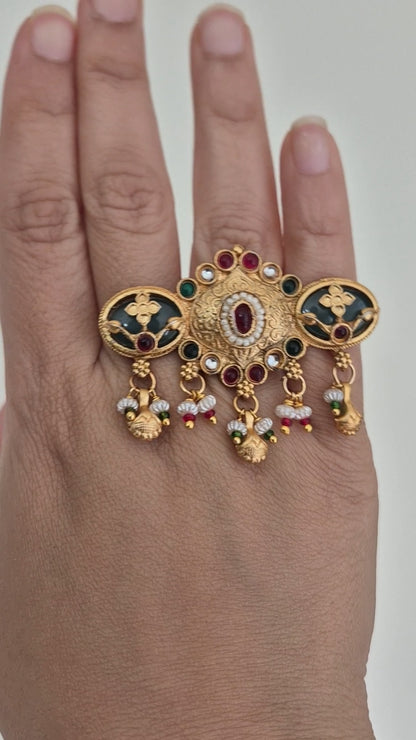 Finger Ring Heritage style