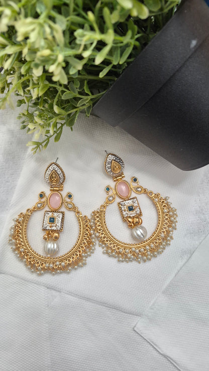 Chaya Pearl Earrings