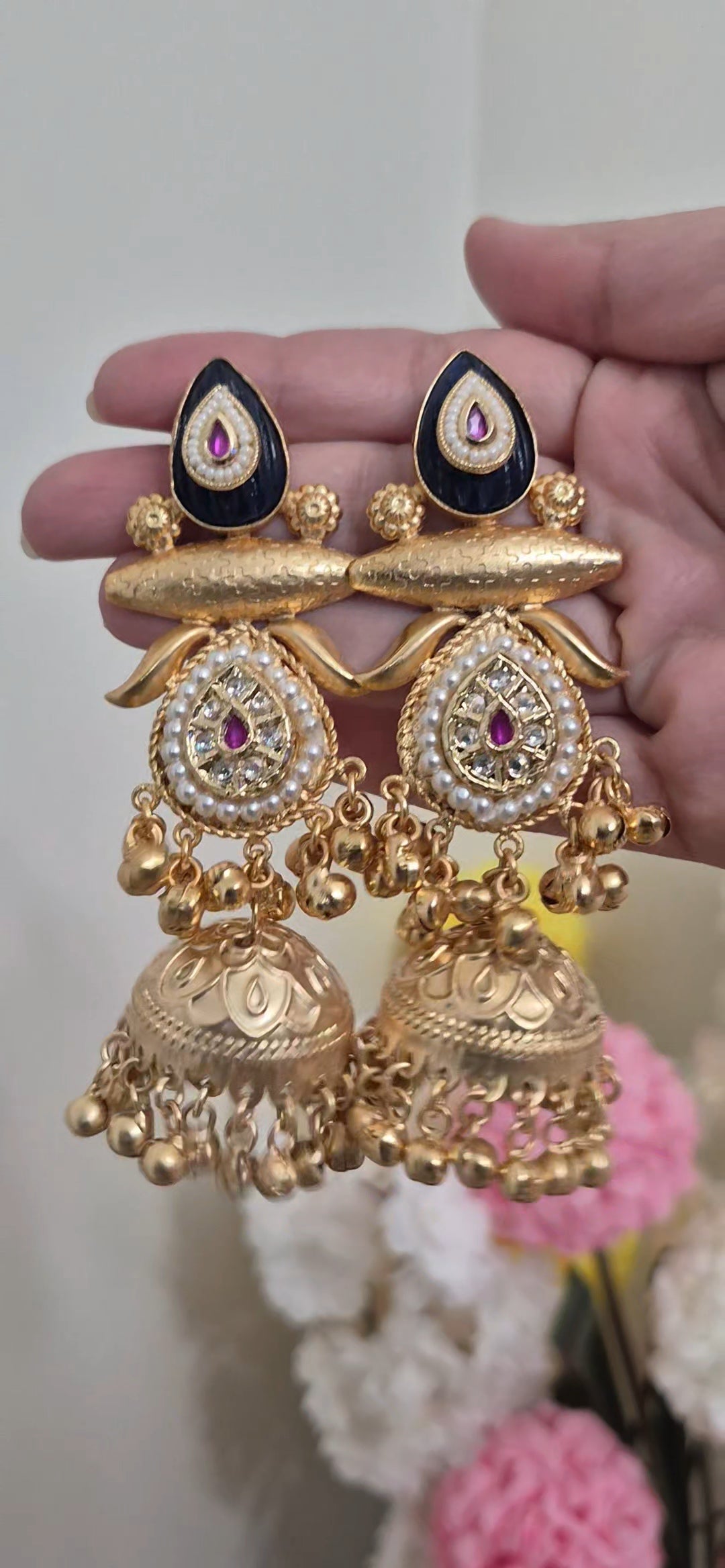 Shruti Pearl Jhumka