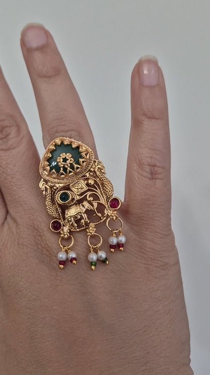 Finger Ring Heritage style