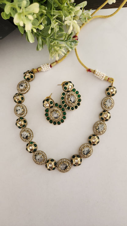 Akruti Necklace set